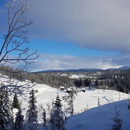 Kvambekk Gard I Amotsdal